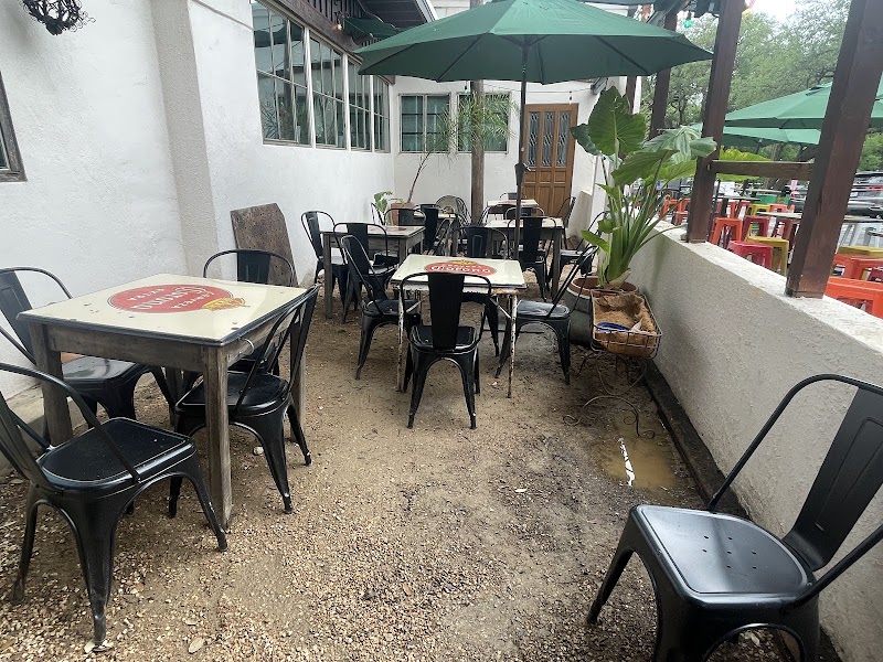 De Nada Cantina - South 1st