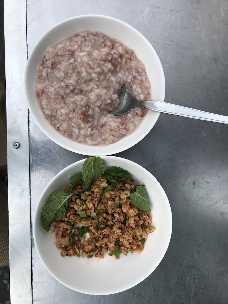 ร้านอาหารมังสวิรัติแม่มาลี