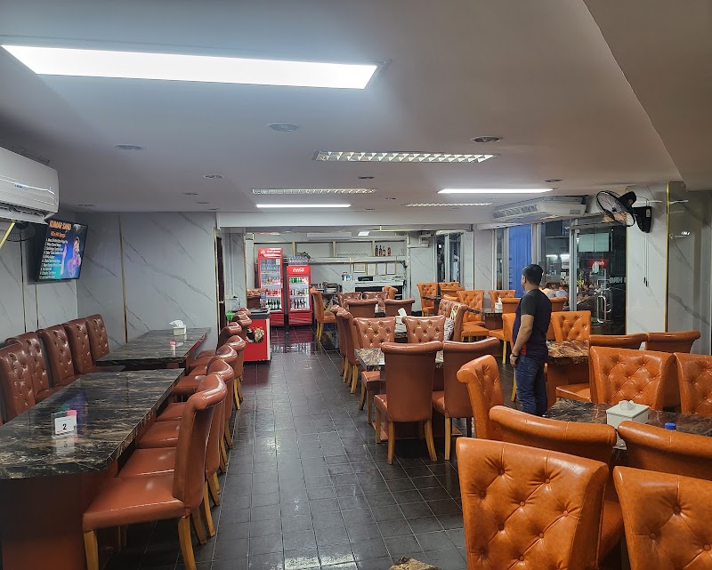 Shri Vrindavan Resturant (Pure Veg)