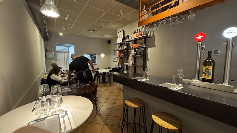 El Rectangle | Open Kitchen Bar