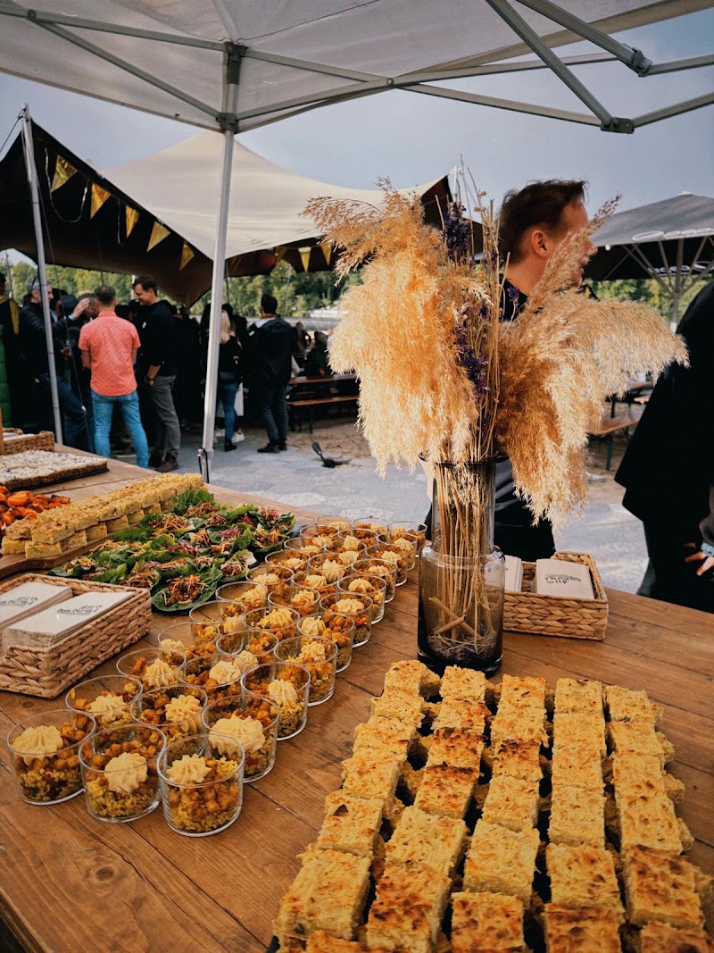 Bio-Veganes Catering aus Berlin - von KERNVOLL (DE-ÖKO-070).