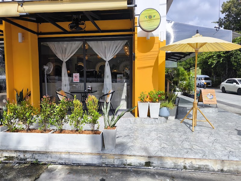 Sunflower Smoothies and Coffee & Breakfast