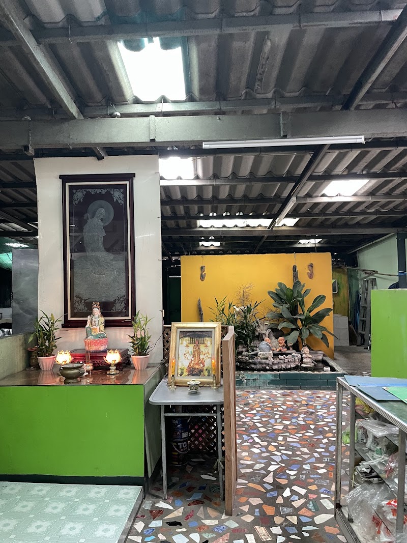 Tamachat Vegetarian Restaurant.