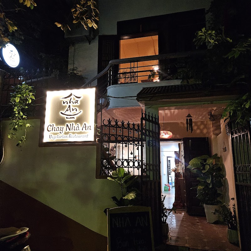 Chay Nhà An ( Nha An Vegetarian Restaurant)