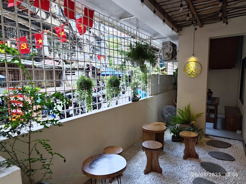 La Chay - Vegetarian & Coffee