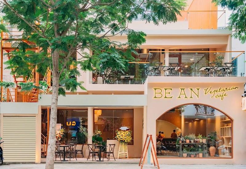 Be An Vegetarian Café