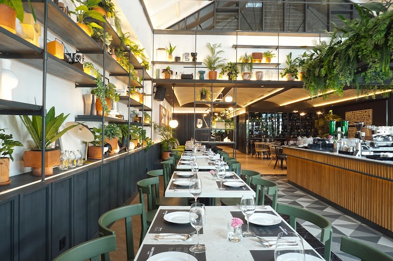 Greyhound Cafe Menteng