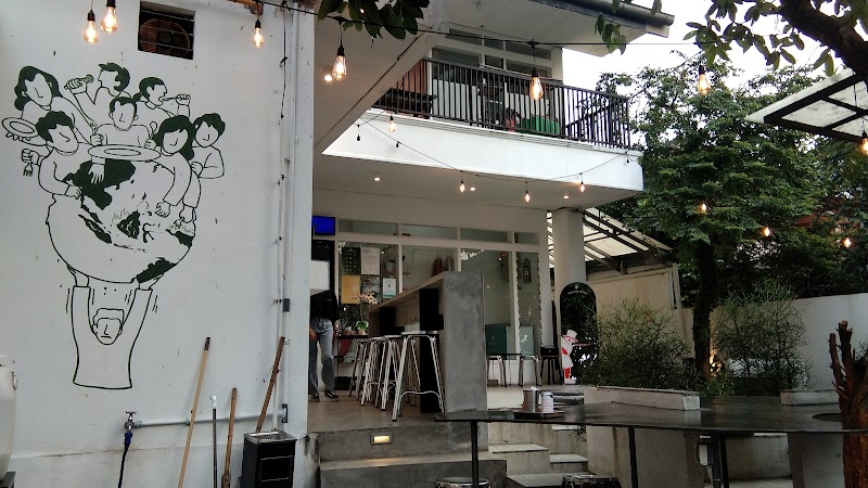 MAD FOR COFFEE CIPETE