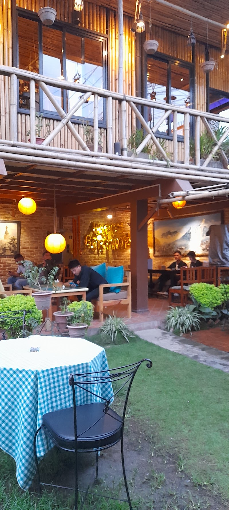 Basuri Restaurant