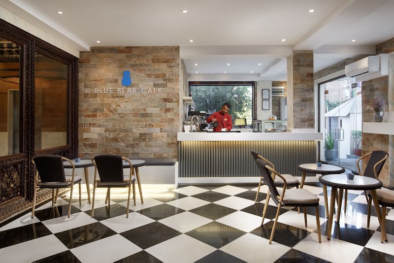 BLUE BEAR CAFE
