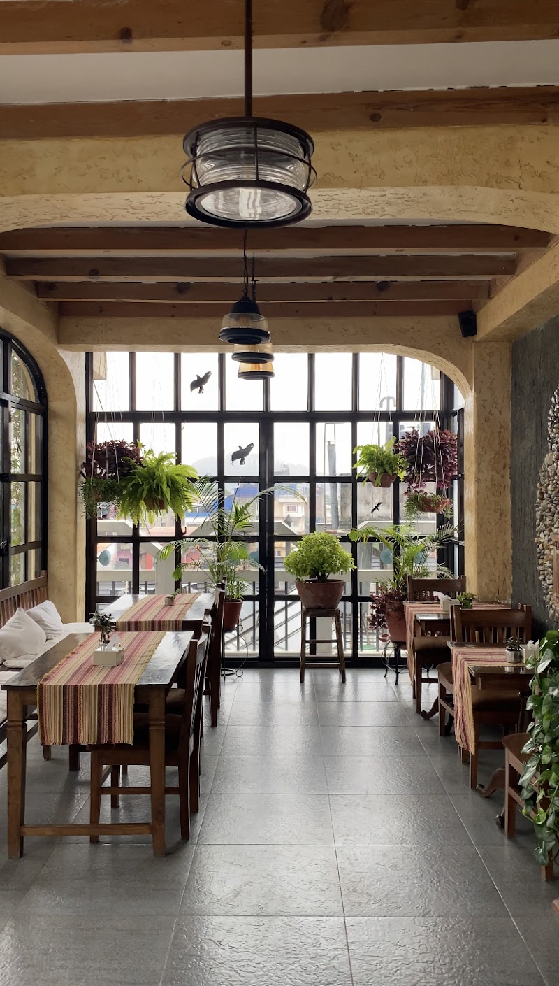 Samaya Rooftop Garden