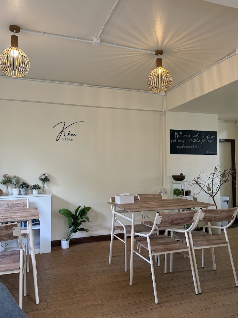 KHUN VEGAN