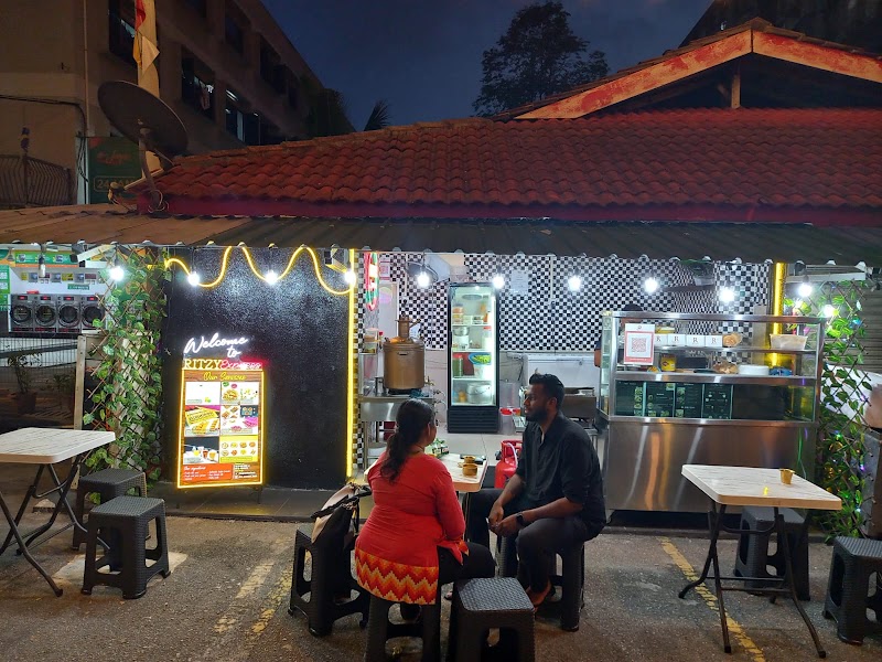 RITZY @ SRI SAKTHI KARPAGA VINYAGAR TEMPLE BRICKFIELDS