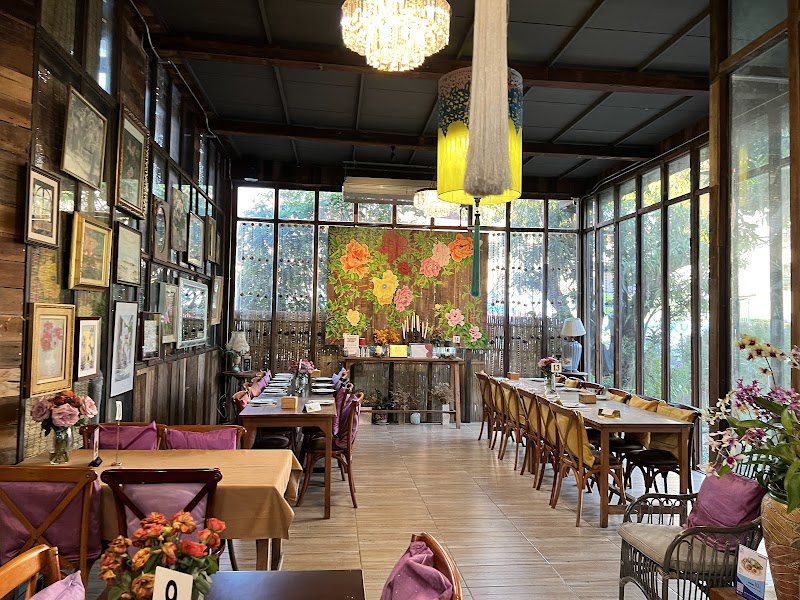 Baan Phraya Suren by Madame Musur