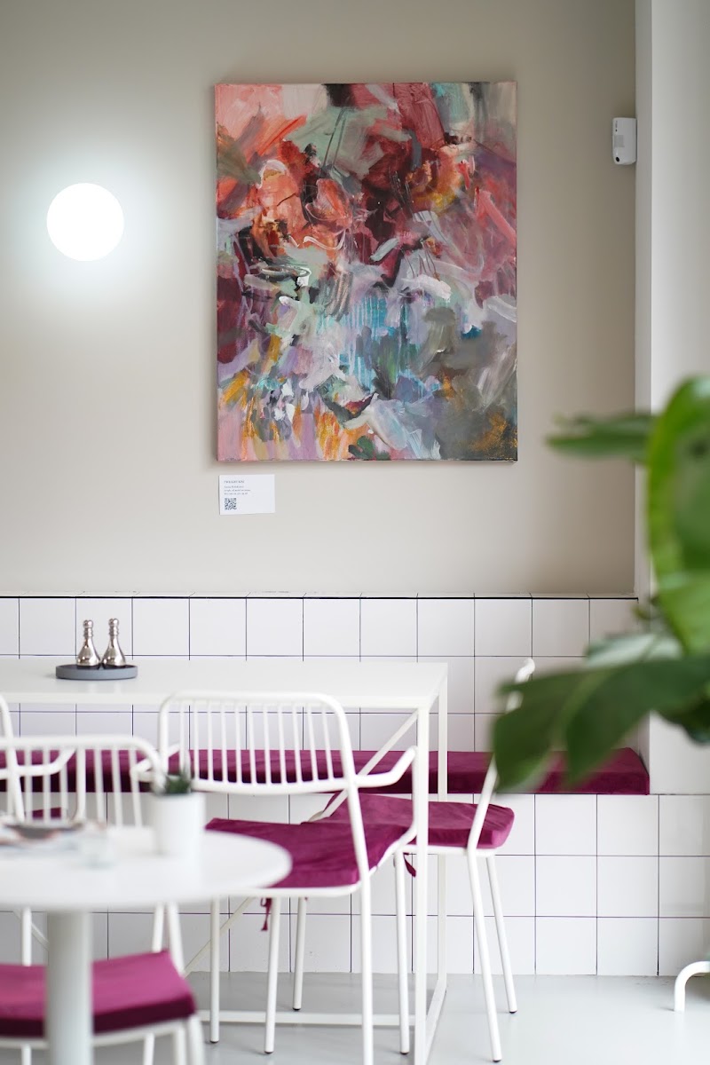 CONNECTION Cafe | specialty coffee, matcha & coworking
