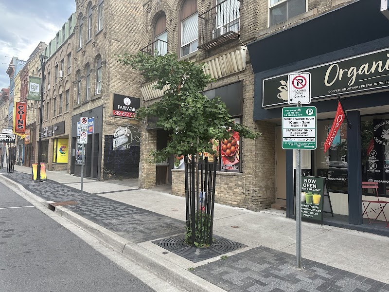 Organique Cafe & Eatery