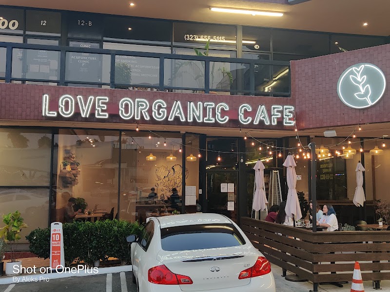 Love Organic Cafe