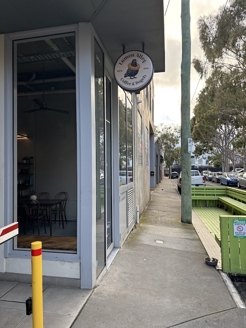 Lumen Alley Coffee & Bagels