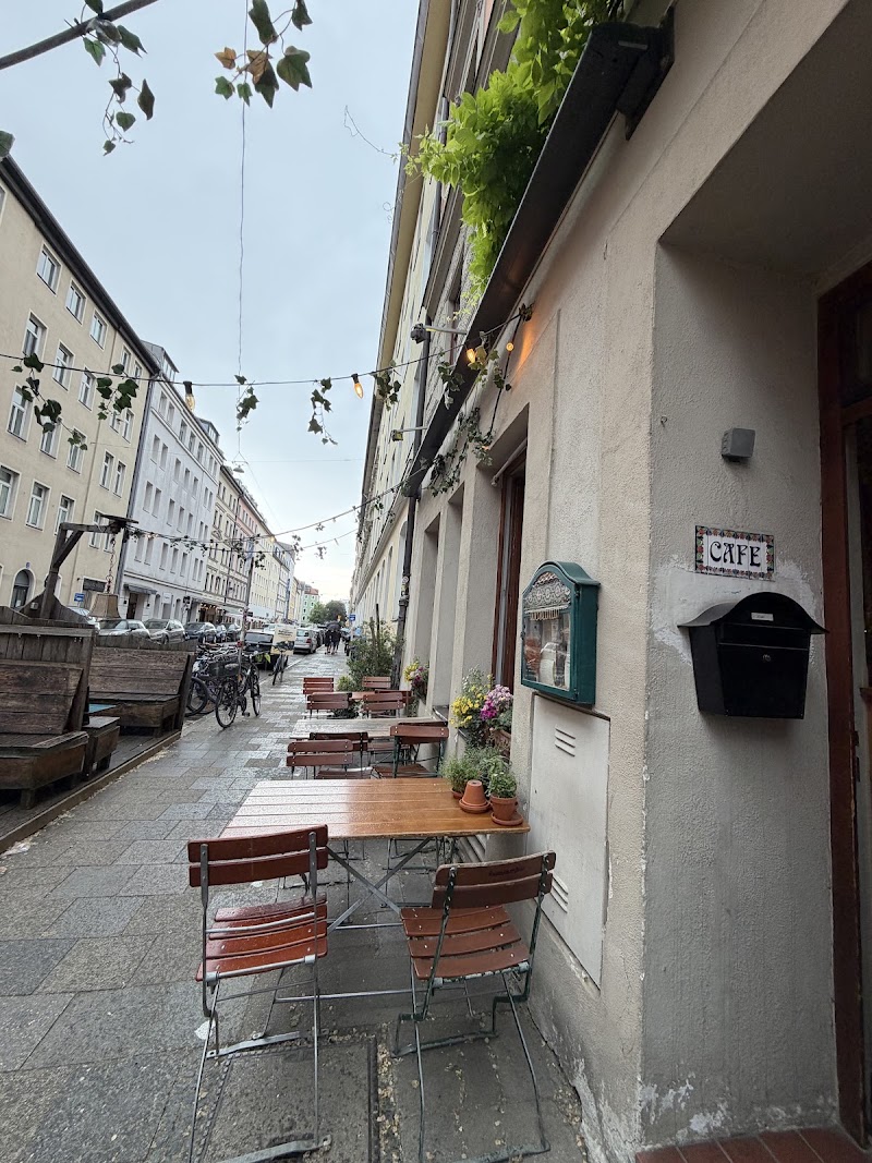 Cafe Lozzi
