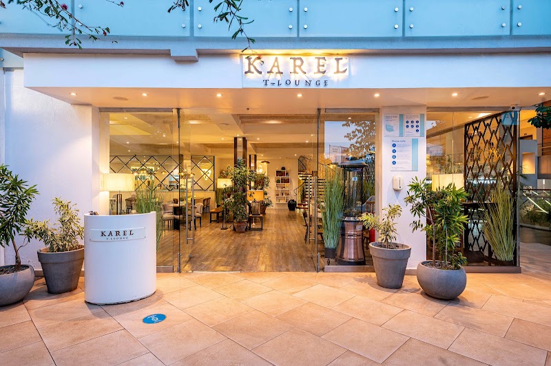 Karel T-Lounge