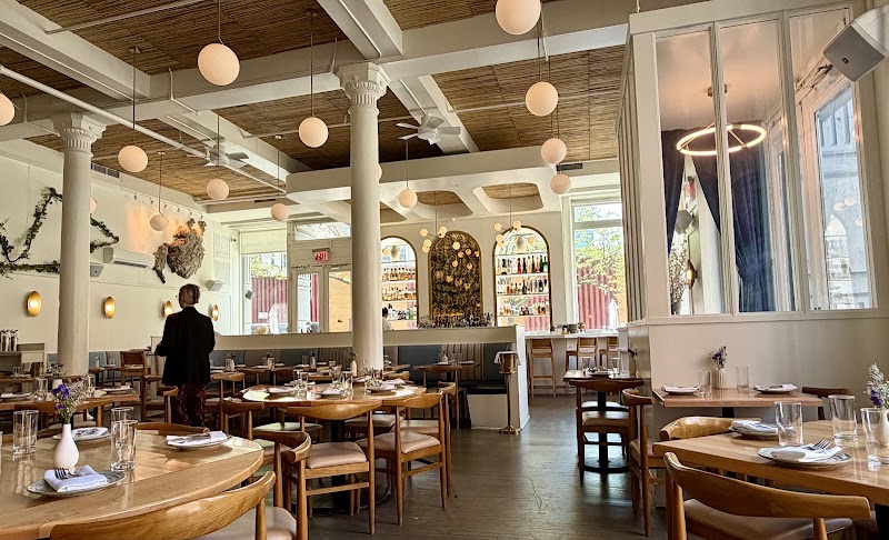 Paros Tribeca