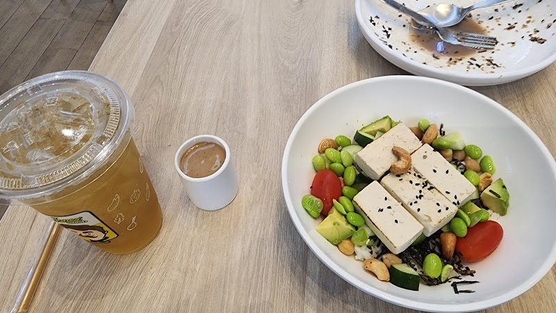 Jones' Salad สาขา Lotus's North Ratchapruek (โลตัส นอร์ธ ราชพฤกษ์)