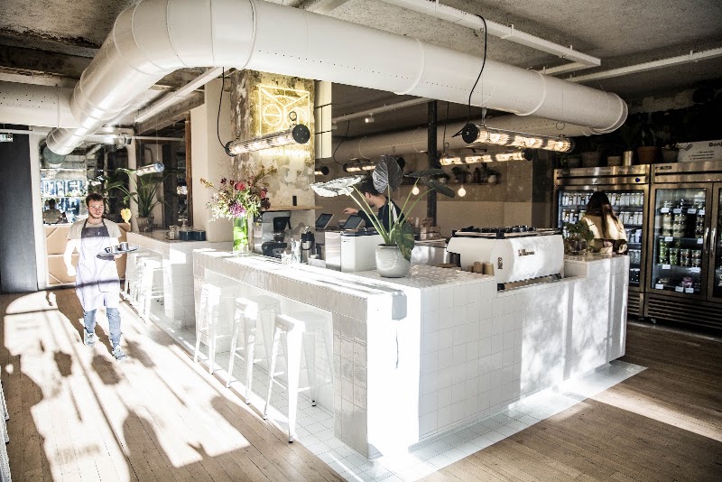Wild & The Moon - Saint-Honoré - Organic Food, Juice Bar