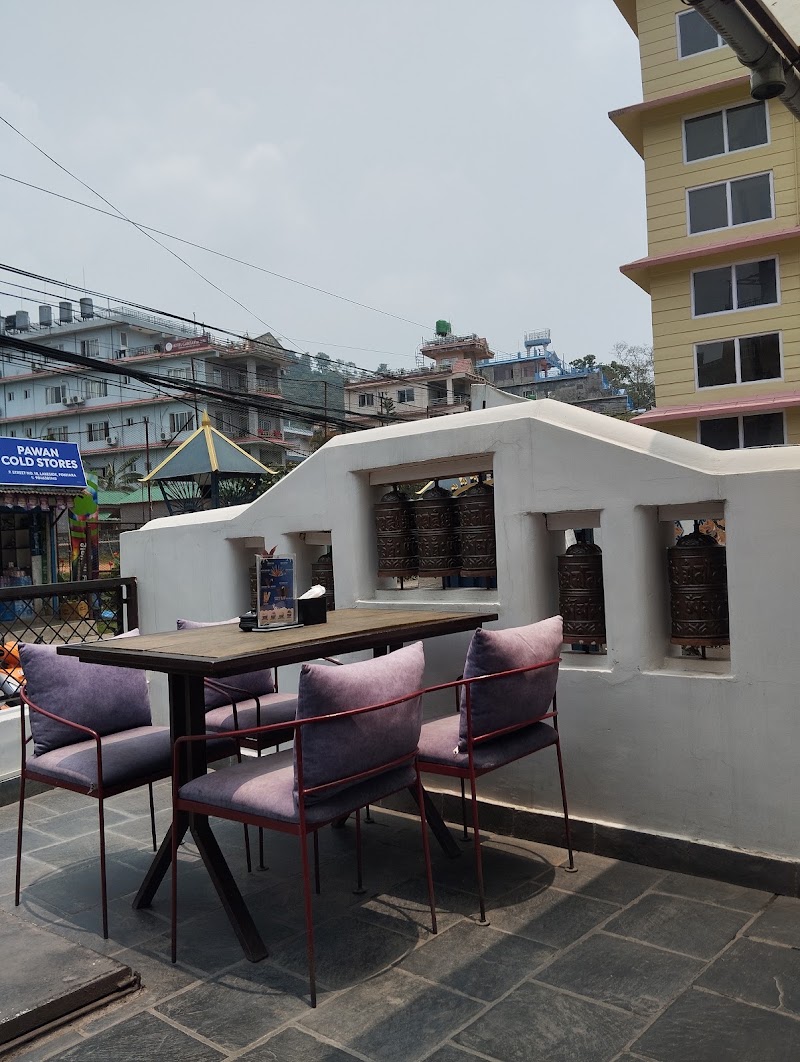 Kafeì Joy (Cafe)