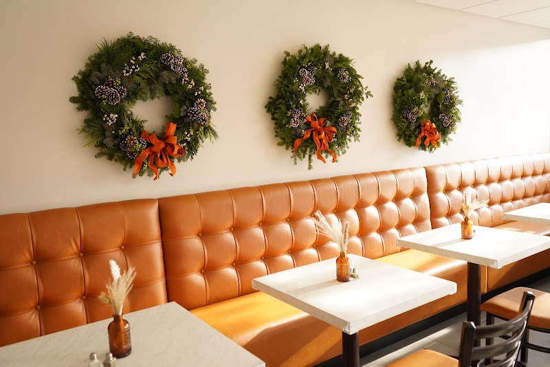 The Bees Knees Bistro