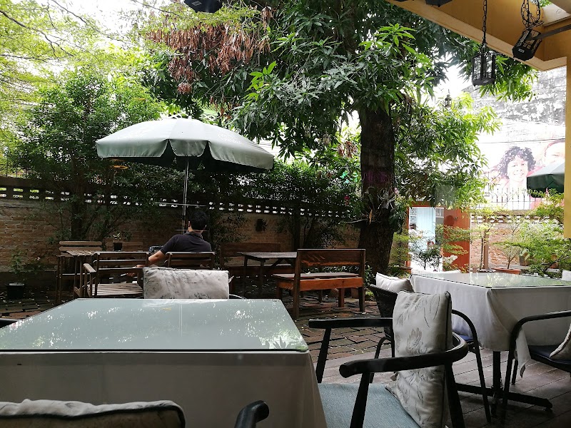 The Secret Garden Pasta Bar เดอะซีเคร็ท การ์เด้น พาสตา บาร์