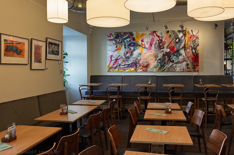 Green Door Bistro