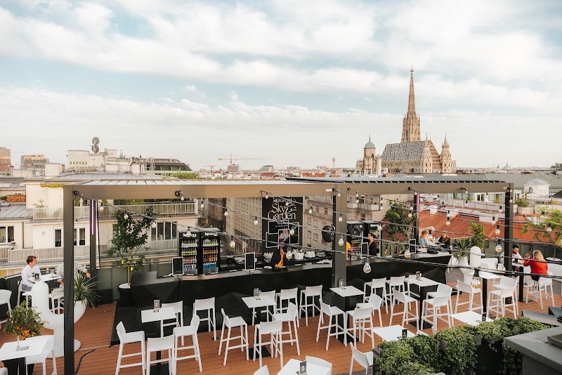 Organics Sky Garden Rooftop Bar Wien