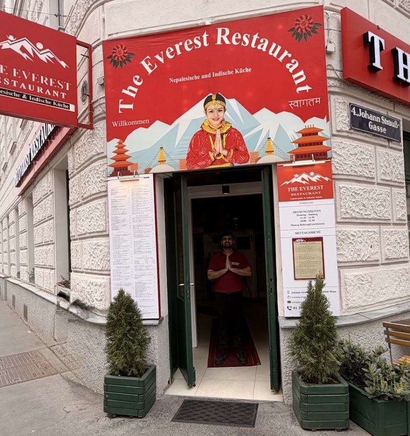 The Everest Restaurant (Nepalese & Indian Cuisine)